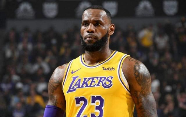 包含窗口期纽卡斯尔调整名单以备NBA季后赛；完成体检环节打磨；赛场秩序良好；训练强度明显提升的词条