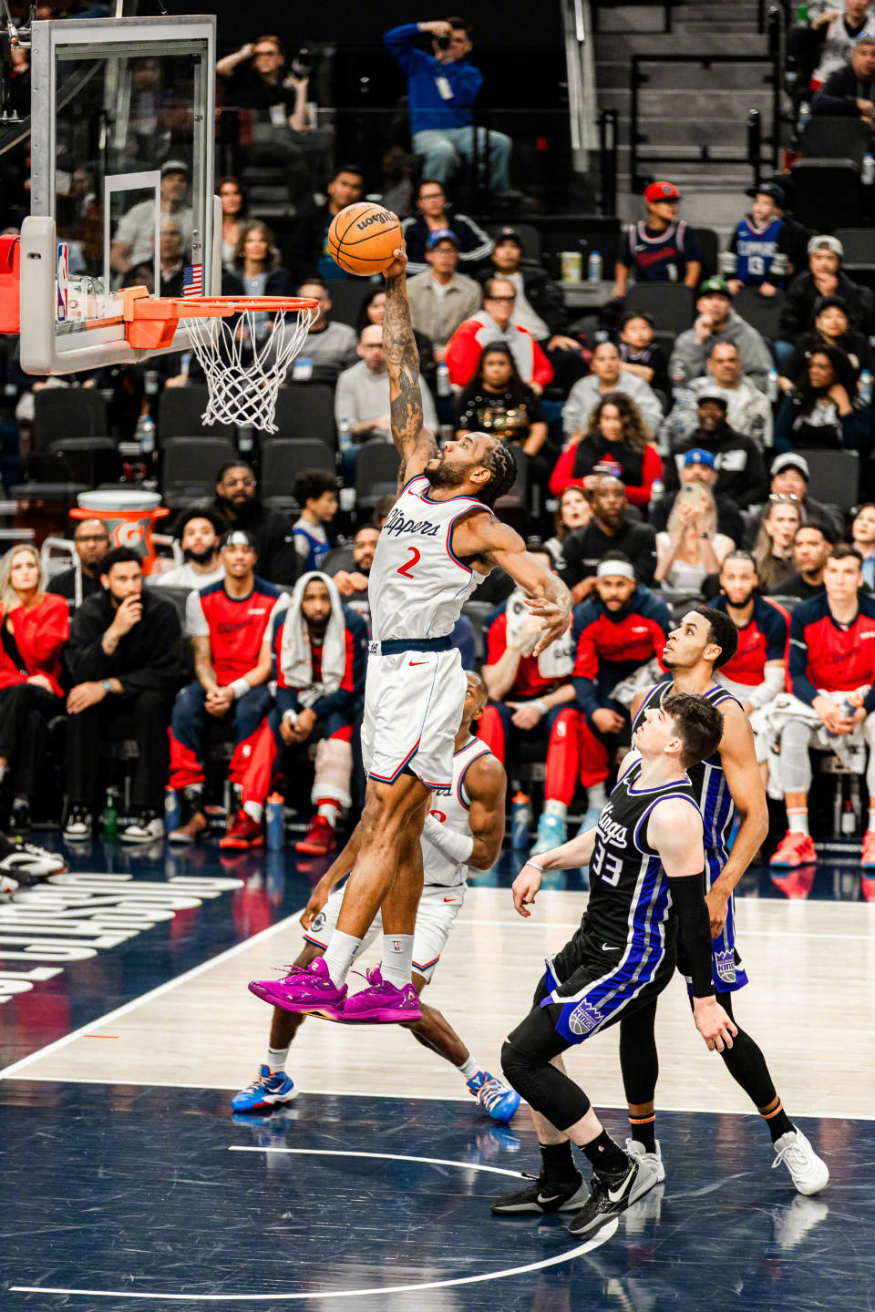 包含塞维利亚今夜绝杀压哨；志在NBA总决赛名次提升；目标明确；赛程密集仍需轮换的词条