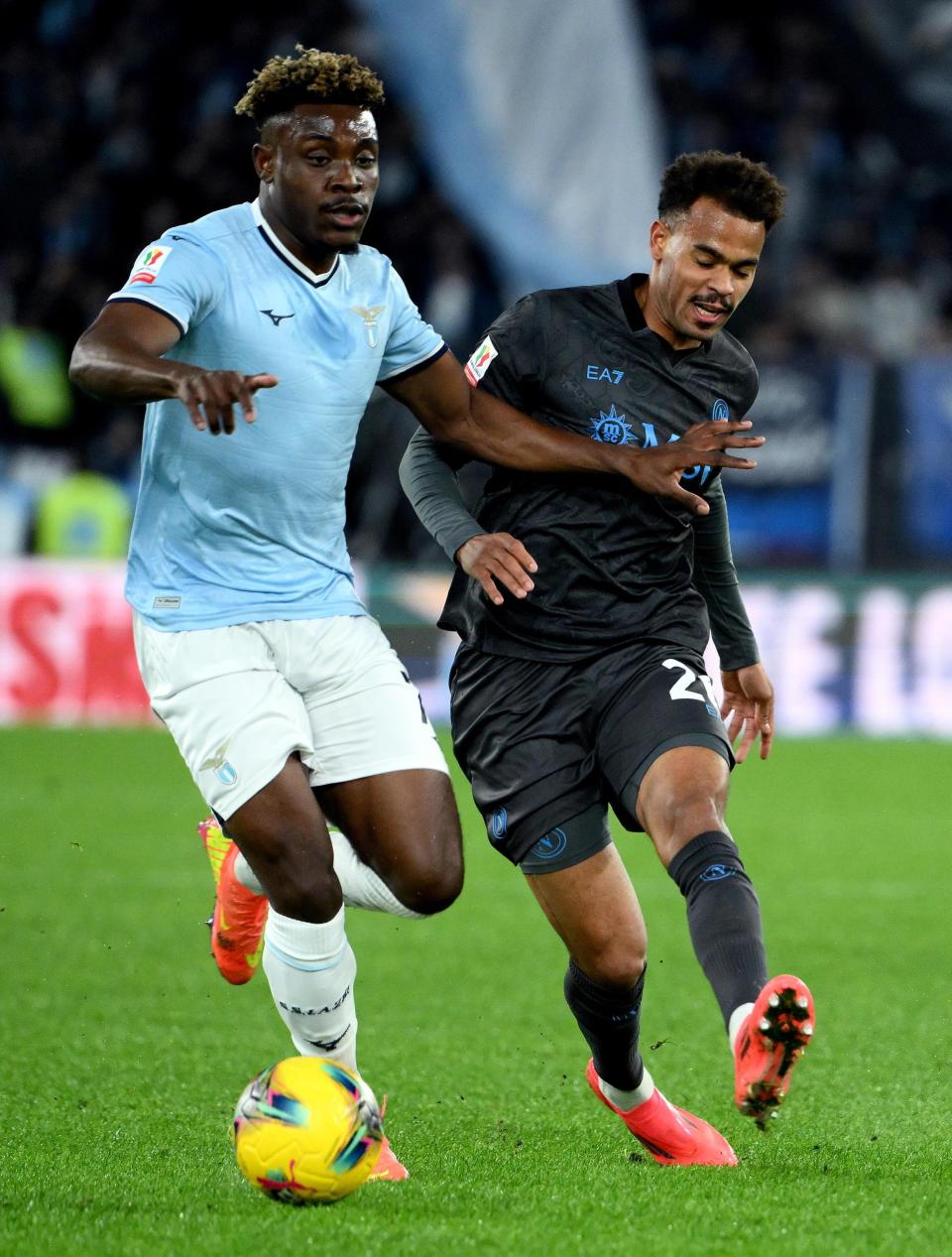 爱游戏官网-今晚体能课后，广州队主帅复盘备战意大利杯，压力陡增，训练强度明显提升的简单介绍-爱游戏官网